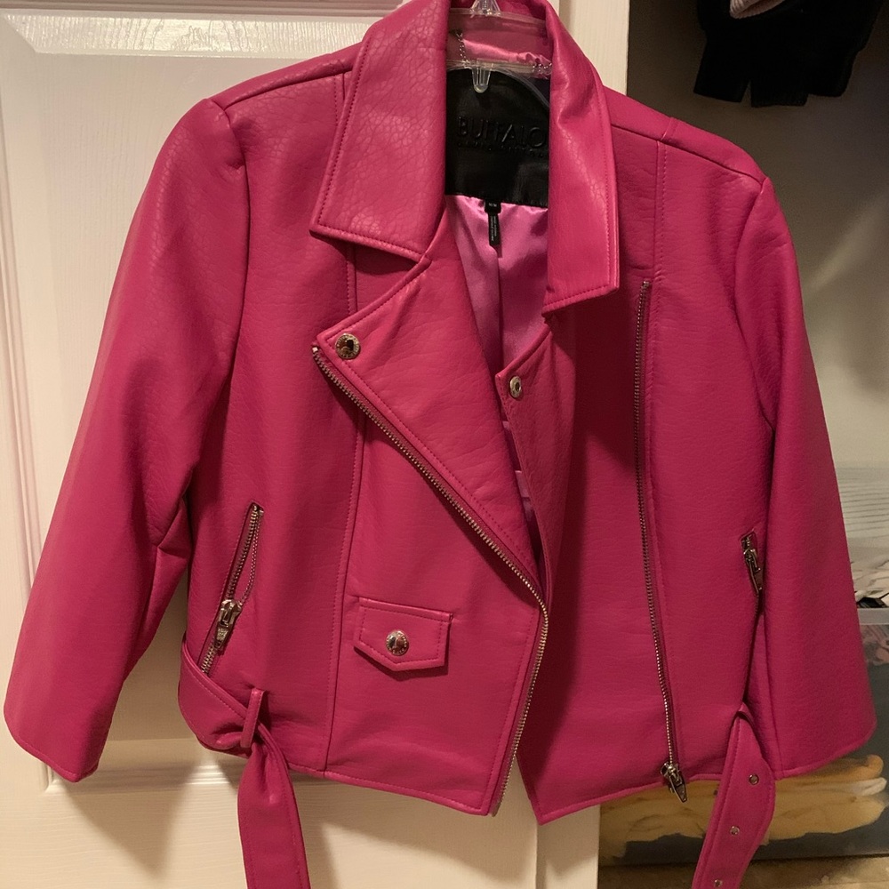 Very stunning leather jacket